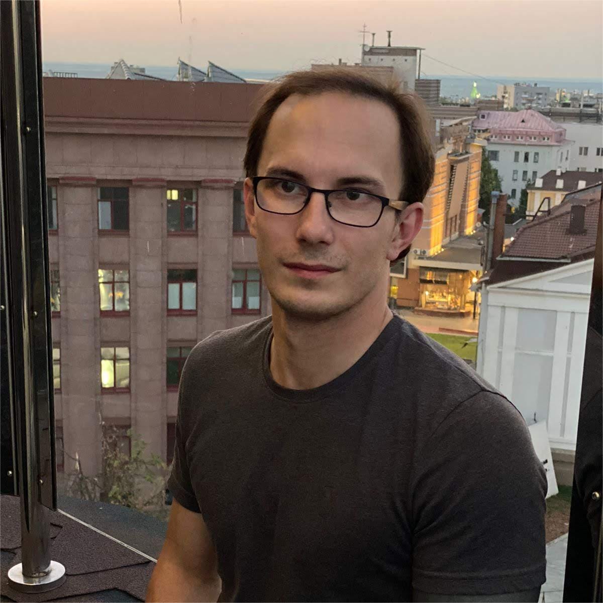 Дмитрий Королев